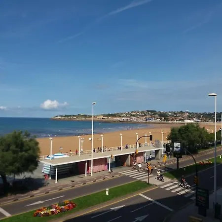 Apartment Escalera Siete Gijon